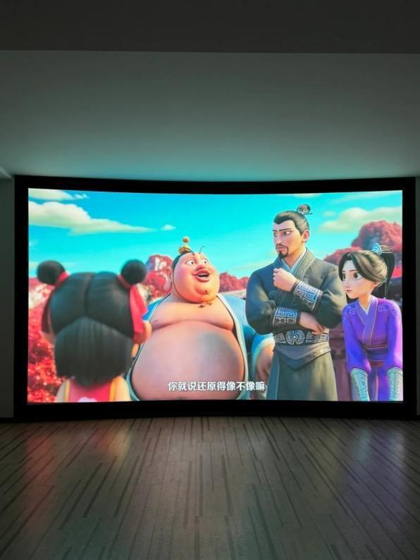 Pro3600流明高亮度白天观影毫无压力