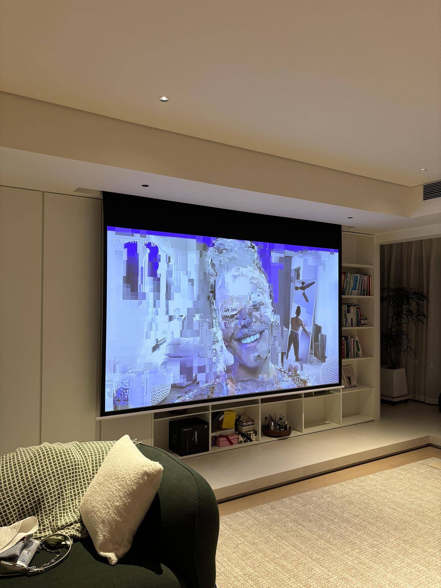 顿怎么办？3步教你快速解决！pg电子模拟器电脑版投影仪卡